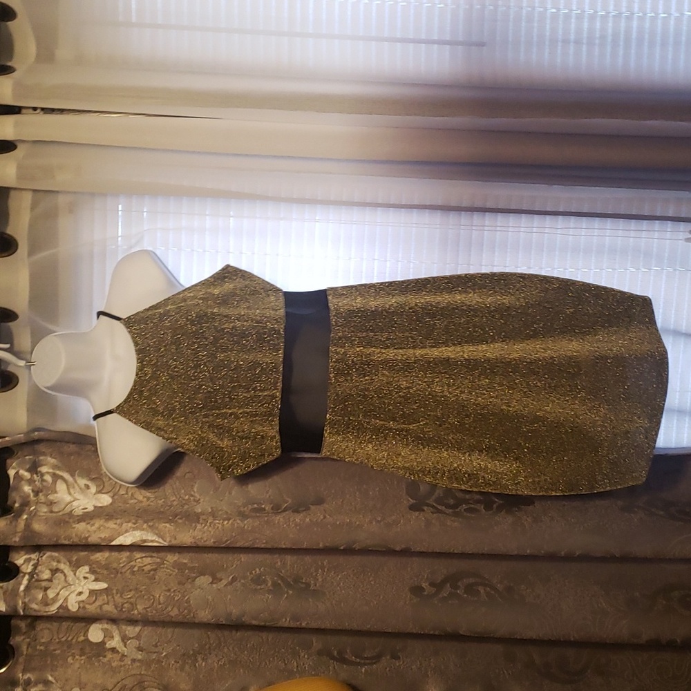 Gold sleeveless dress w black sheer waist